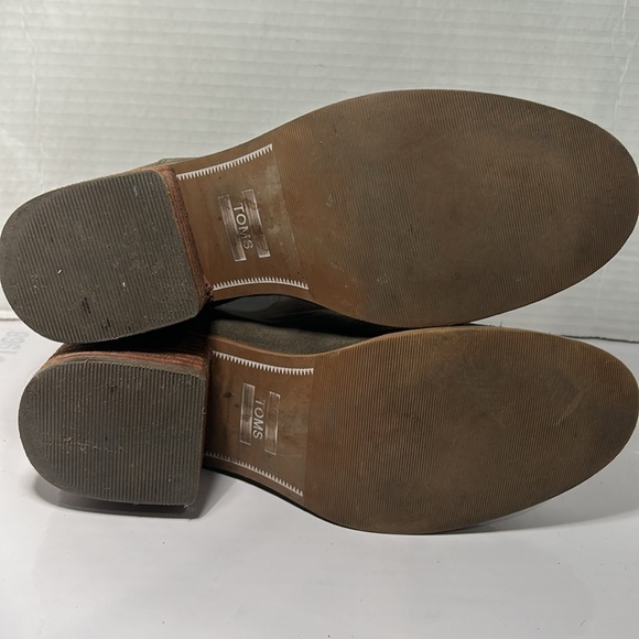 TOMS Women's Esme Desert Taupe Suede Chelsea Boot Size 8. 2.5” heel size - Picture 13 of 15